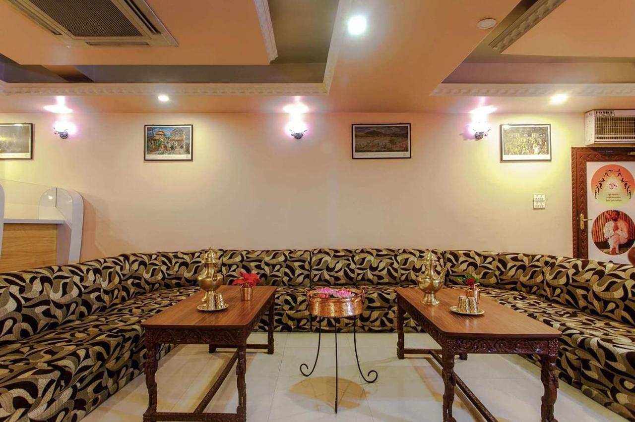 Nepal Ayurveda Home กาฐมาณฑุ ภายนอก รูปภาพ
